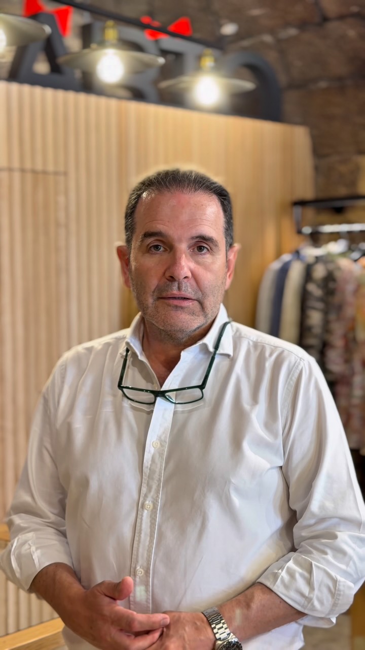 👕 Hai lugares que sorprenden dende o primeiro momento… e SARTO é un deles.

No corazón de Ribadavia atoparás unha tenda onde a calidade e o bo gusto van da man dos mellores prezos. 👕✨

🛍️ Roupa de primeiras marcas a prezo OUTLET para muller e para home, con todo ao 50% de desconto, para que vestir con estilo sexa máis doado ca nunca.

📍 Agardámoste na Praza Maior de Ribadavia. Achégate, descobre as novas coleccións e déixate sorprender.

Porque mercar no comercio local tamén é apostar por experiencias únicas. 🛍️💙